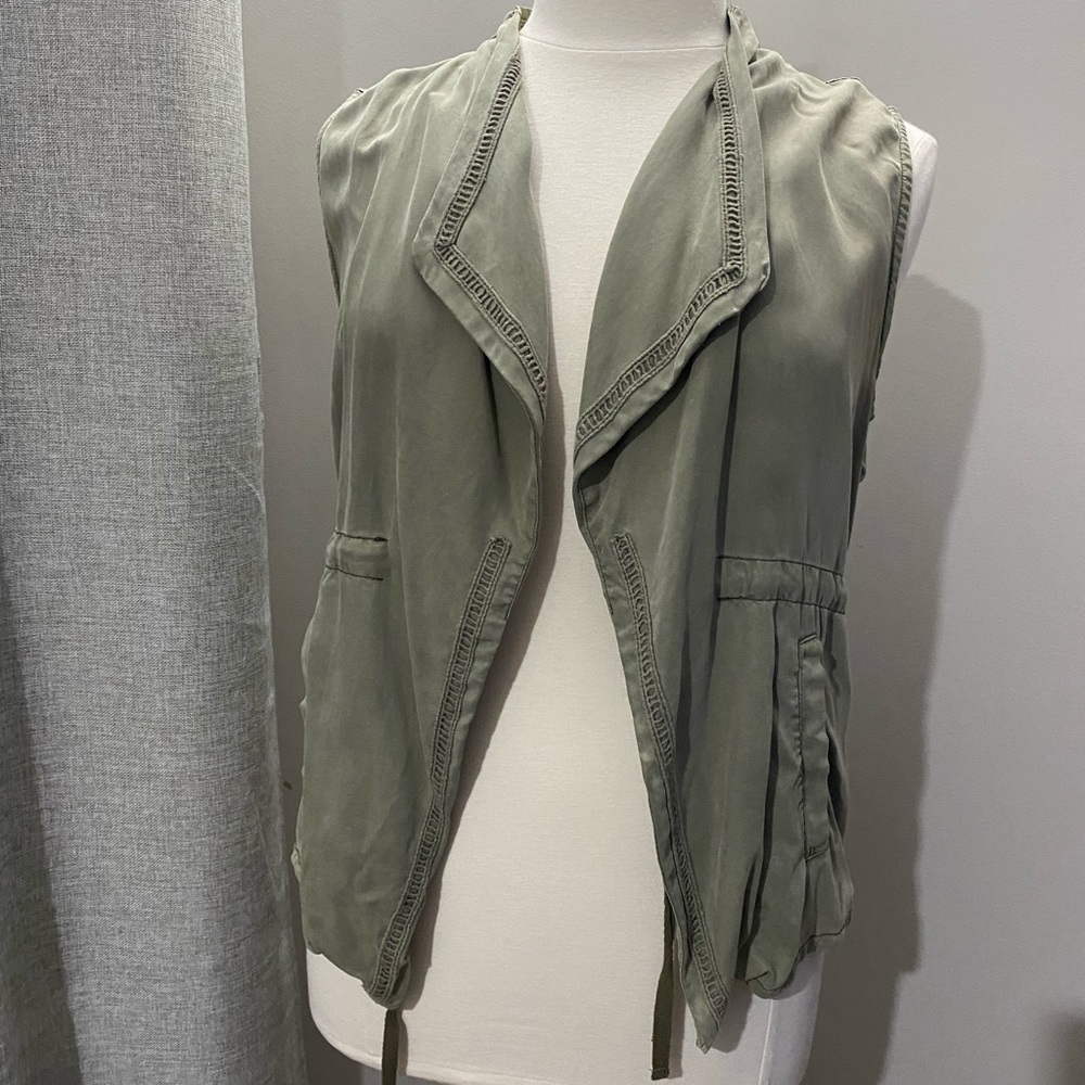 Green vest